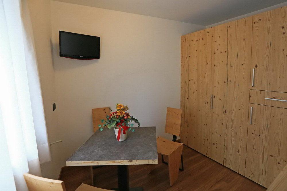 Hotel San Giovanni Vigo di Fassa Eksteriør bilde