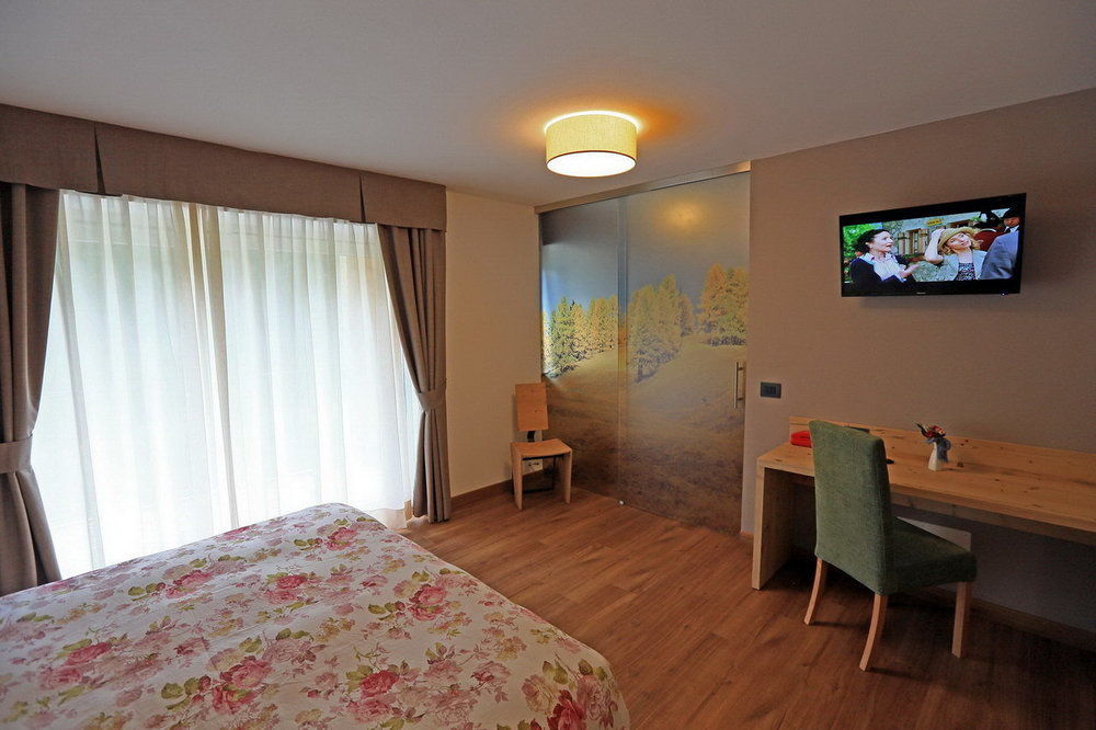 Hotel San Giovanni Vigo di Fassa Eksteriør bilde