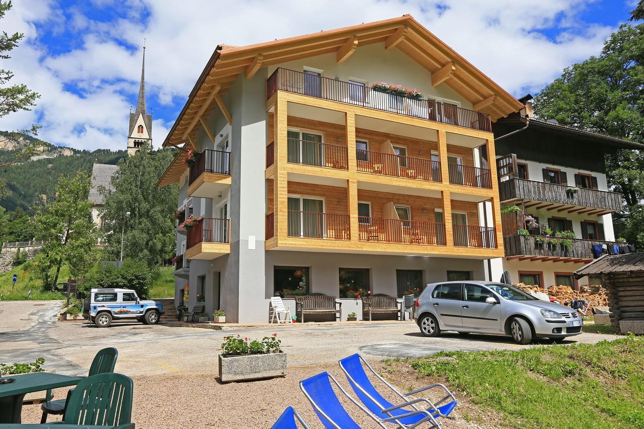 Hotel San Giovanni Vigo di Fassa Eksteriør bilde